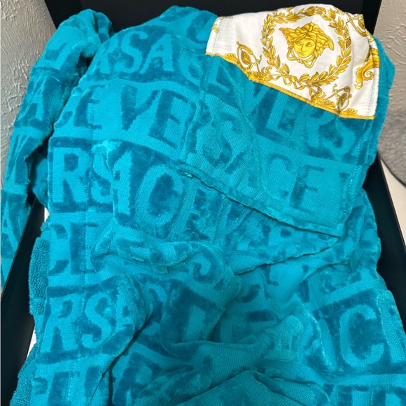 VERSACE TEAL ROBE - Picture 3 of 4